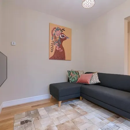 Vivienda Turistica Reformada En Zona Residencial Con Garaje Y Wifi Bilbao Exterior photo